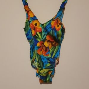 Lands End Tropical floral 1 Piece Swimsuit size 8